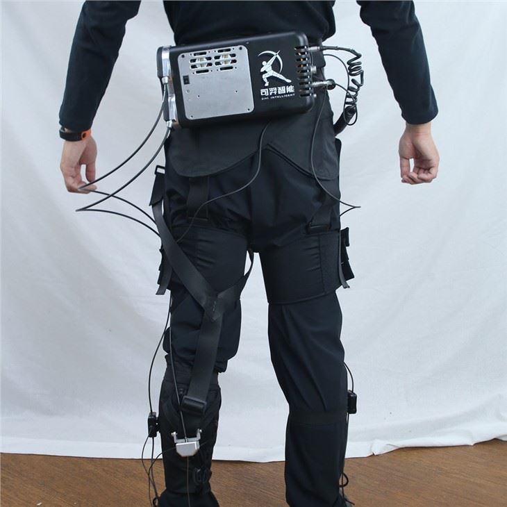 Robotiline pehme taastusravi eksoskelett