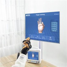 Pehme robotkinnas pärast insulti